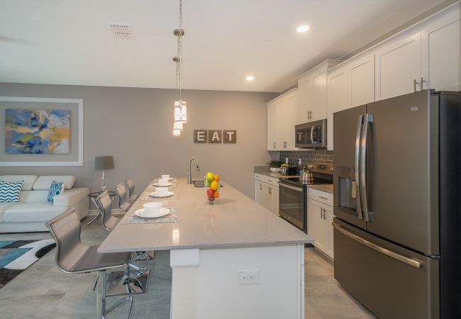 Casa adosada en Davenport - Lovely Townhouse 4Beds/3Bath/Pool/18Min From Disney Casa adosada en Davenport - Lovely Townhouse 4Beds/3Bath/Pool/18Min From Disney