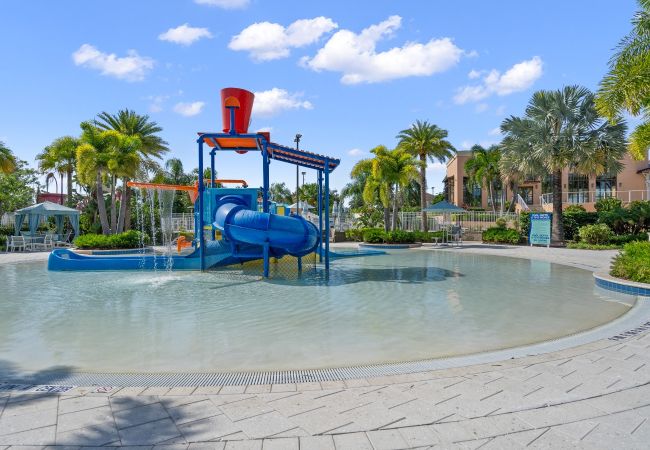 Villa en Kissimmee - Splendid Villa Solara  6Bed/5Bath/Pool/Jacuzzi/18 Min From Disney Villa en Kissimmee - Splendid Villa Solara  6Bed/5Bath/Pool/Jacuzzi/18 Min From Disney