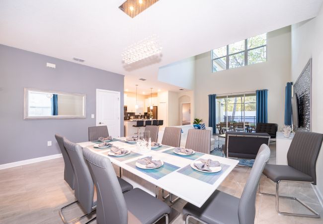 Villa en Kissimmee - Awesome Villa 5Beds/5Bath/Pool/Jacuzzi/5Min From Disney Villa en Kissimmee - Awesome Villa 5Beds/5Bath/Pool/Jacuzzi/5Min From Disney
