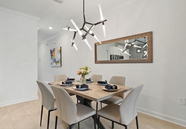 Casa adosada en Kissimmee - Restful Townhouse 4Bed/3Bath/Pool/5Min From Disney Casa adosada en Kissimmee - Restful Townhouse 4Bed/3Bath/Pool/5Min From Disney