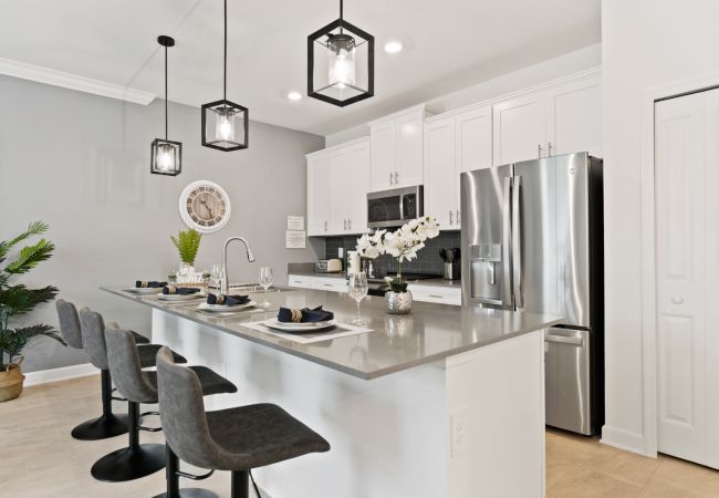 Casa adosada en Kissimmee - Restful Townhouse 4Bed/3Bath/Pool/5Min From Disney Casa adosada en Kissimmee - Restful Townhouse 4Bed/3Bath/Pool/5Min From Disney