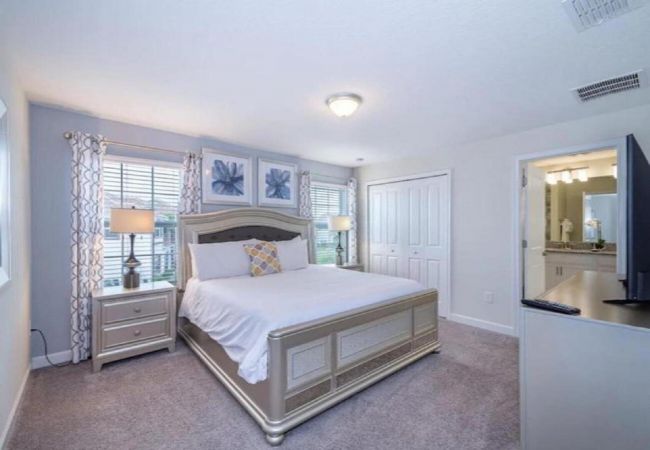 Casa adosada en Kissimmee - Elegant Townhouse 4Bed/3Bath/Pool/5Min From Disney Casa adosada en Kissimmee - Elegant Townhouse 4Bed/3Bath/Pool/5Min From Disney