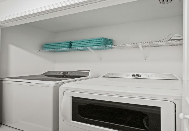 Casa adosada en Kissimmee - Awesome Townhouse 4Bed/3Bath/Pool/5Min Disney Casa adosada en Kissimmee - Awesome Townhouse 4Bed/3Bath/Pool/5Min Disney