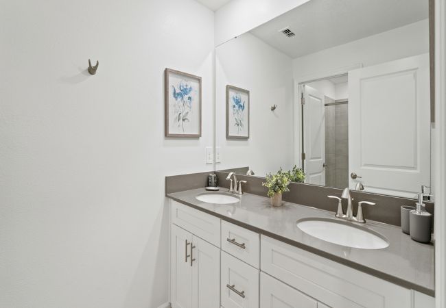 Casa adosada en Kissimmee - Awesome Townhouse 4Bed/3Bath/Pool/5Min Disney Casa adosada en Kissimmee - Awesome Townhouse 4Bed/3Bath/Pool/5Min Disney