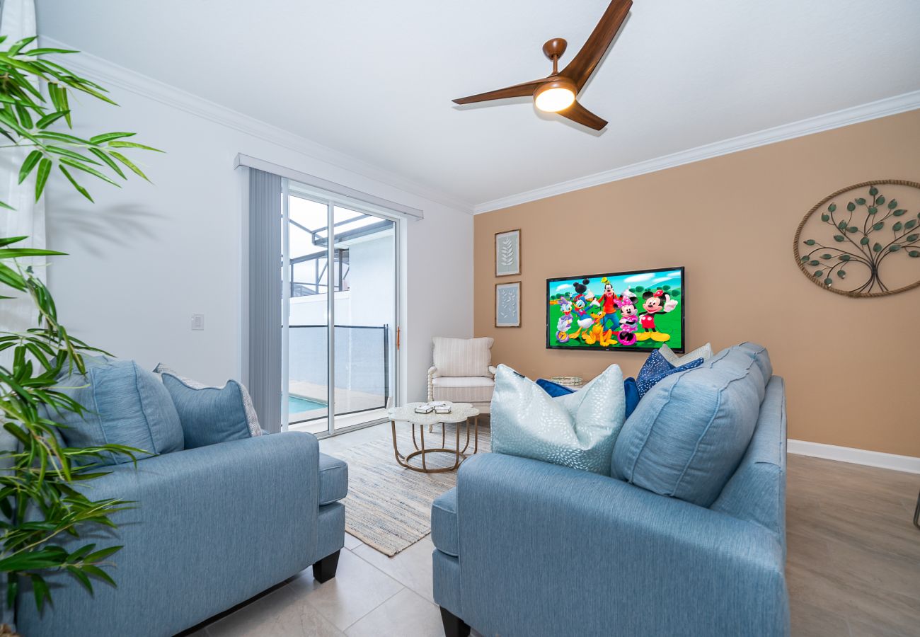 Casa adosada en Kissimmee - Homey Townhouse 4Bed/3Bath/Pool/5Min Disney