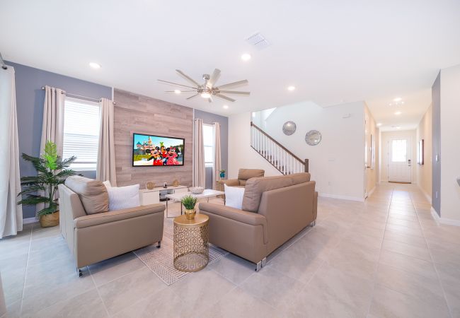 Villa en Kissimmee - Splendour Villa Solara 6Bed/5Bath/Pool/Jacuzzi/18 Min from Disney Villa en Kissimmee - Splendour Villa Solara 6Bed/5Bath/Pool/Jacuzzi/18 Min from Disney