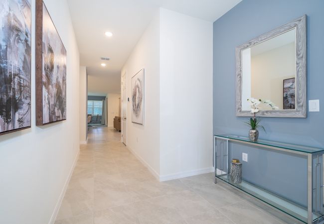 Villa en Kissimmee - Splendour Villa Solara 6Bed/5Bath/Pool/Jacuzzi/18 Min from Disney Villa en Kissimmee - Splendour Villa Solara 6Bed/5Bath/Pool/Jacuzzi/18 Min from Disney