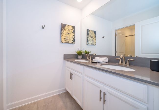 Casa adosada en Kissimmee - Amazing Townhouse 4Bed/3Bath/Pool/5Min Disney Casa adosada en Kissimmee - Amazing Townhouse 4Bed/3Bath/Pool/5Min Disney