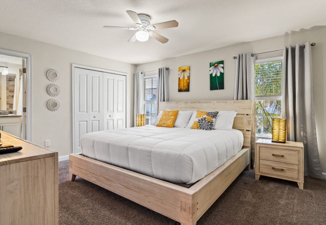 Casa adosada en Kissimmee - Beautiful Townhouse 4Bed/3Bath/Pool/5Min Disney Casa adosada en Kissimmee - Beautiful Townhouse 4Bed/3Bath/Pool/5Min Disney