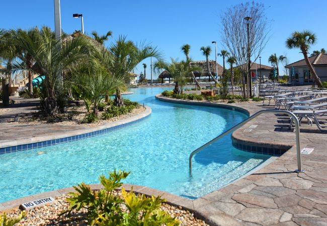 Casa adosada en Davenport - Amazing Townhouse 4Bed/3Bath/Pool/18Min from Disney Casa adosada en Davenport - Amazing Townhouse 4Bed/3Bath/Pool/18Min from Disney