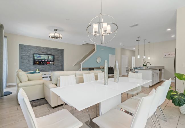 Casa adosada en Kissimmee - Wonderful Townhouse 5Beds/4Baths/Pool/5 Min Disney Casa adosada en Kissimmee - Wonderful Townhouse 5Beds/4Baths/Pool/5 Min Disney