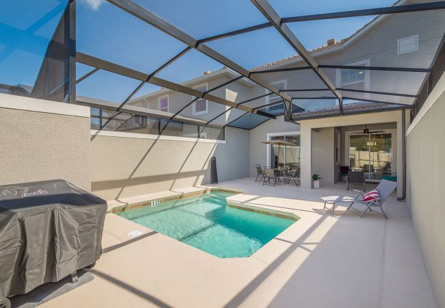 Casa adosada en Kissimmee - Elegant Townhouse 4Beds/4Baths/Pool/18 Min Disney Casa adosada en Kissimmee - Elegant Townhouse 4Beds/4Baths/Pool/18 Min Disney