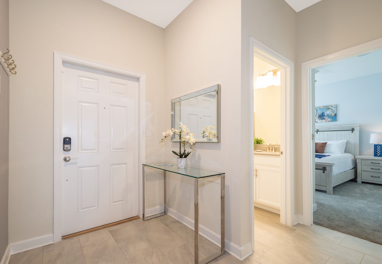 Casa adosada en Kissimmee - Glamorous Townhouse 4Bed/3Bath/Pool/5Min Disney