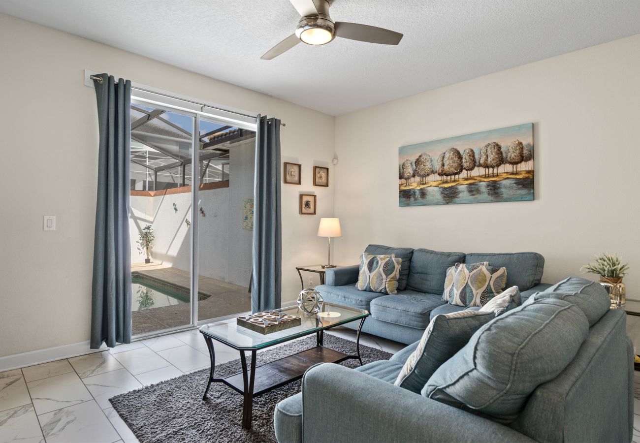 Casa adosada en Florida - Sweet Townhouse  4Beds/3Bath/Pool/Jacuzzi/18Min From Disney