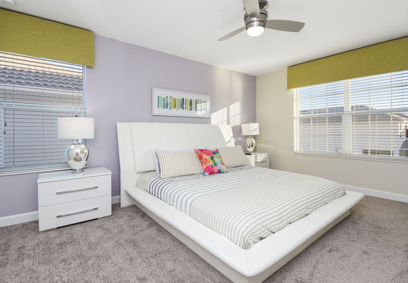 Villa in Davenport - Beautiful Villa Champions Gate 6Beds/5Bath/Pool/Jacuzzi/18Min From Disney