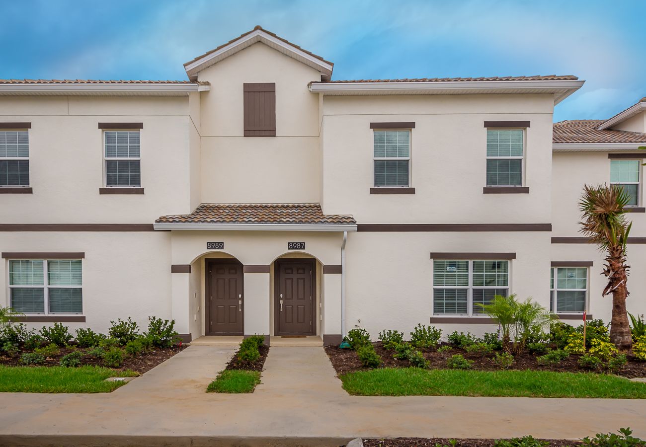 Townhouse in Davenport - Lovely Townhouse 4Beds/3Bath/Pool/18Min From Disney