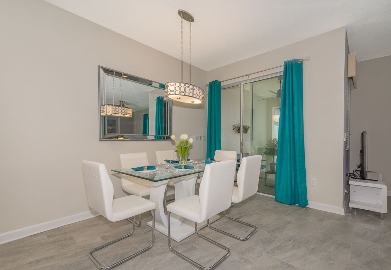 Townhouse in Davenport - Lovely Townhouse 4Beds/3Bath/Pool/18Min From Disney