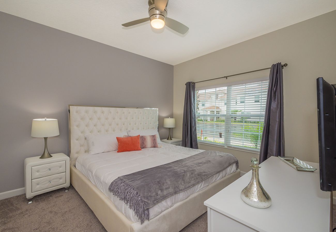 Townhouse in Davenport - Lovely Townhouse 4Beds/3Bath/Pool/18Min From Disney