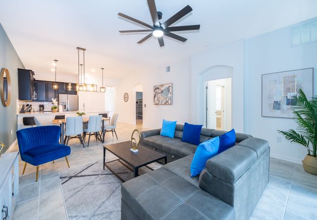 Apartment in Davenport - Pleasant Condo 2Beds/2Baths/18Min From Disney Apartment in Davenport - Pleasant Condo 2Beds/2Baths/18Min From Disney