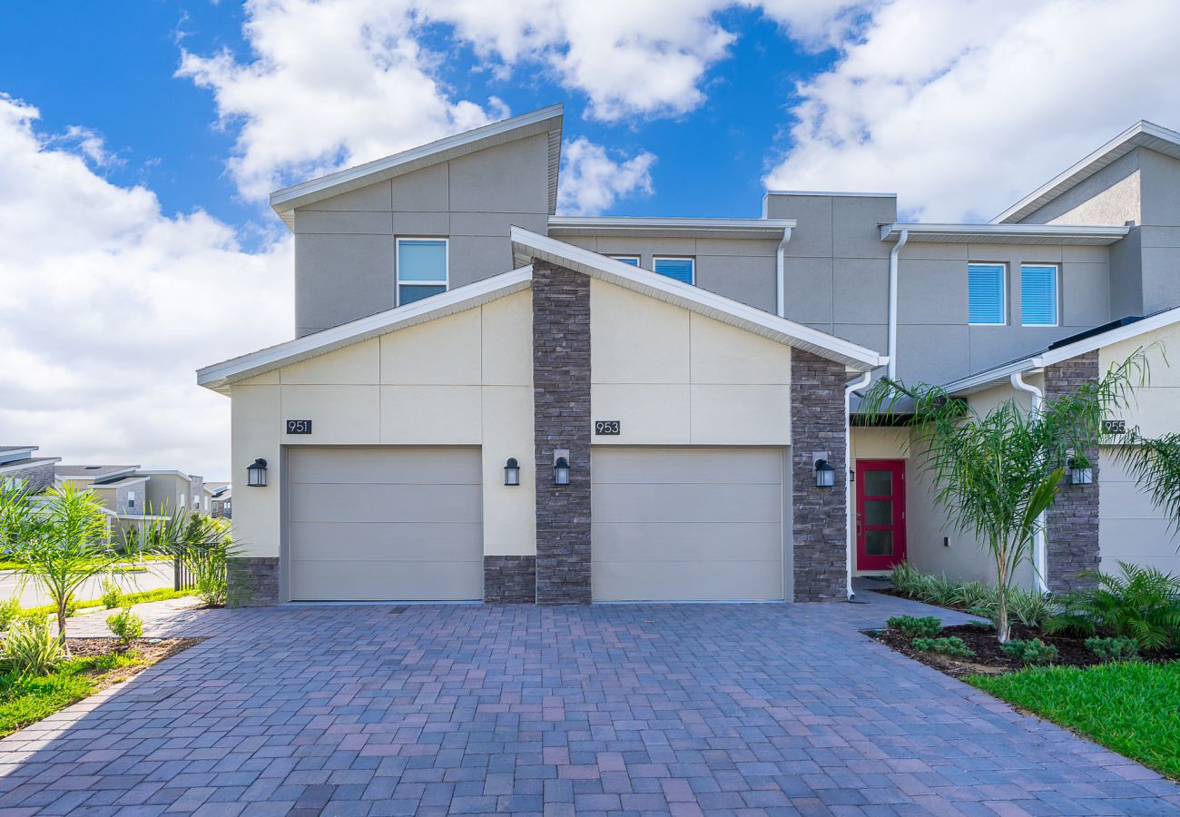 Apartment in Davenport - Pleasant Condo 2Beds/2Baths/18Min From Disney