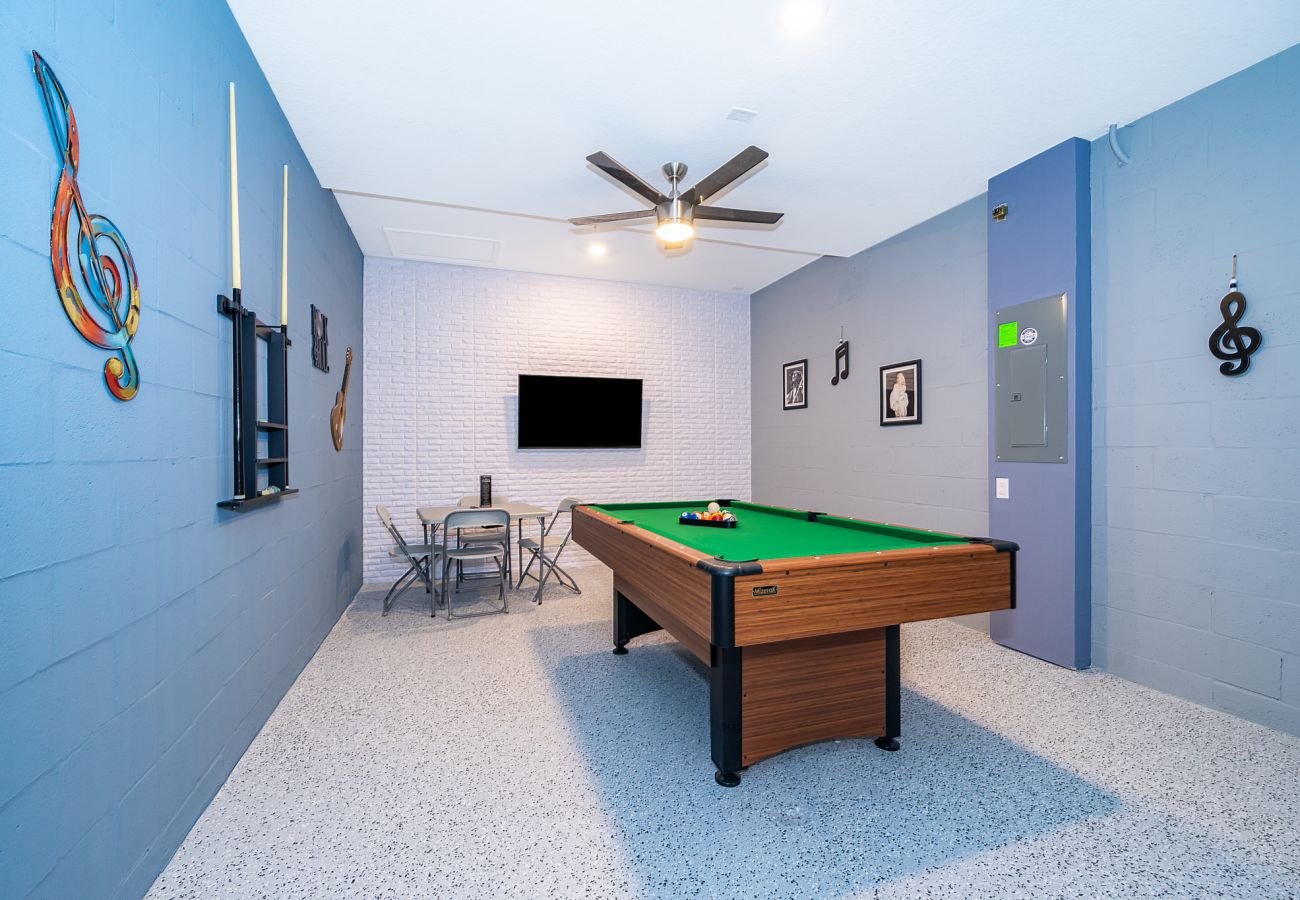 Apartment in Davenport - Pleasant Condo 2Beds/2Baths/18Min From Disney