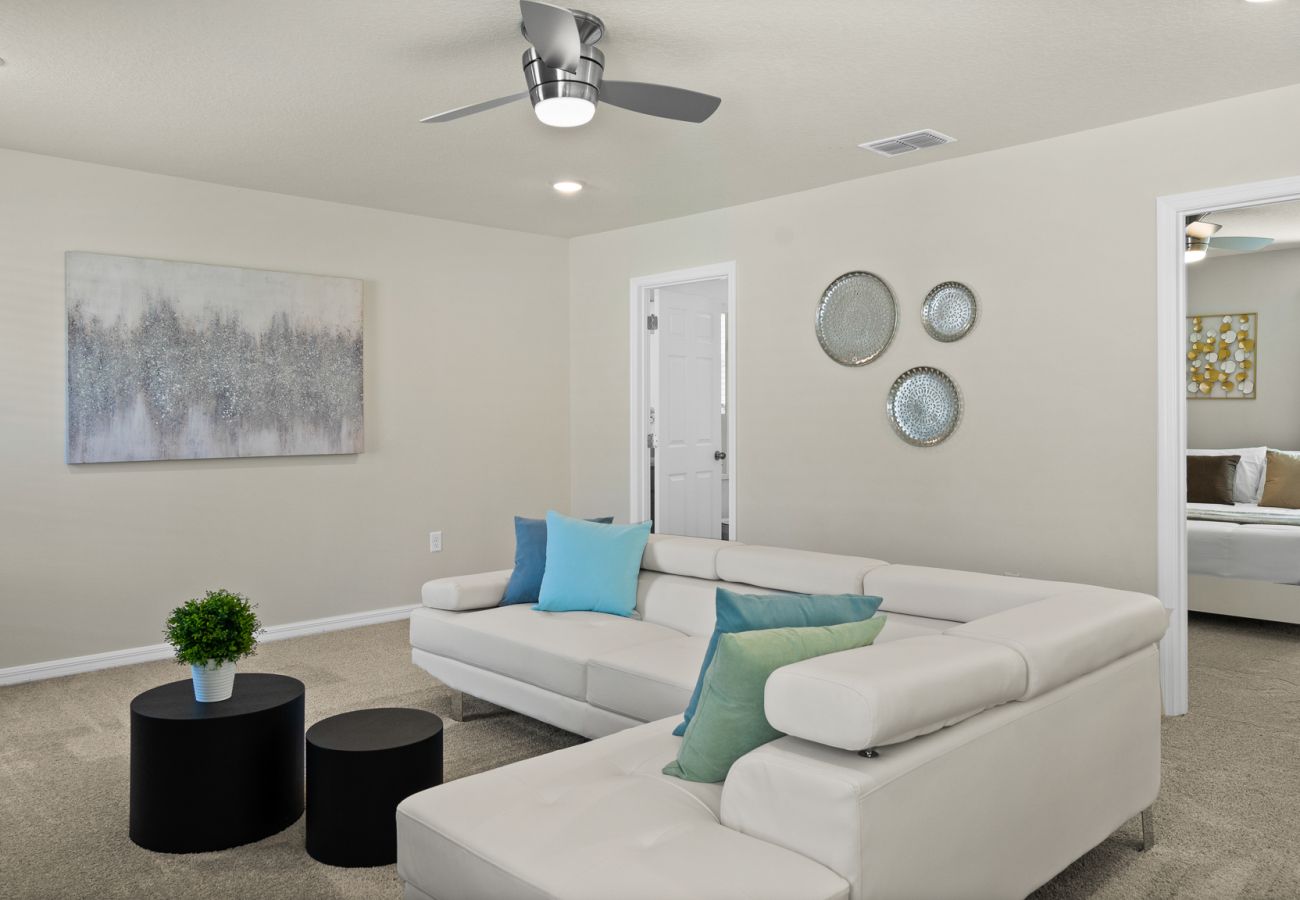 Villa in Kissimmee - Splendid Villa Solara  6Bed/5Bath/Pool/Jacuzzi/18 Min From Disney