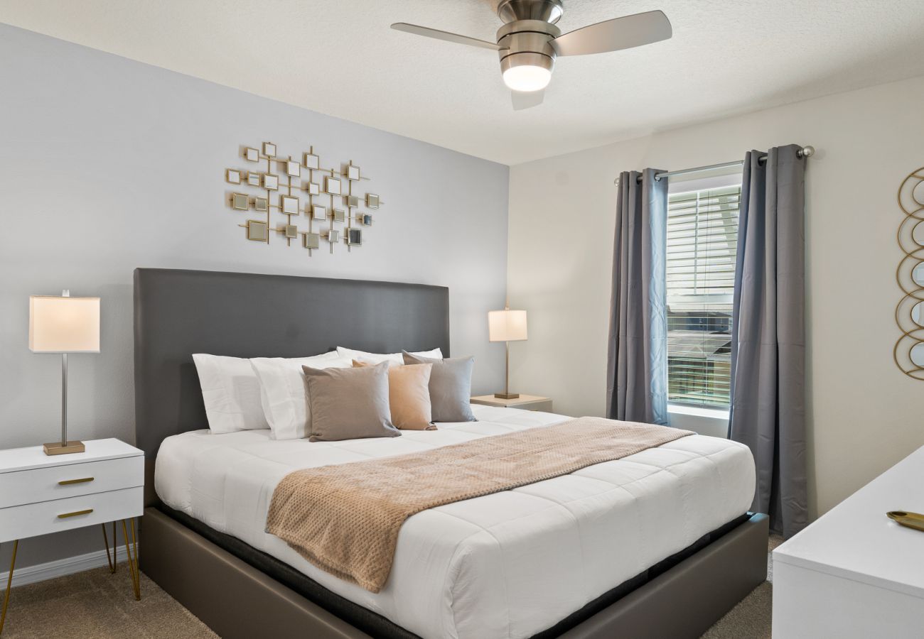 Villa in Kissimmee - Splendid Villa Solara  6Bed/5Bath/Pool/Jacuzzi/18 Min From Disney