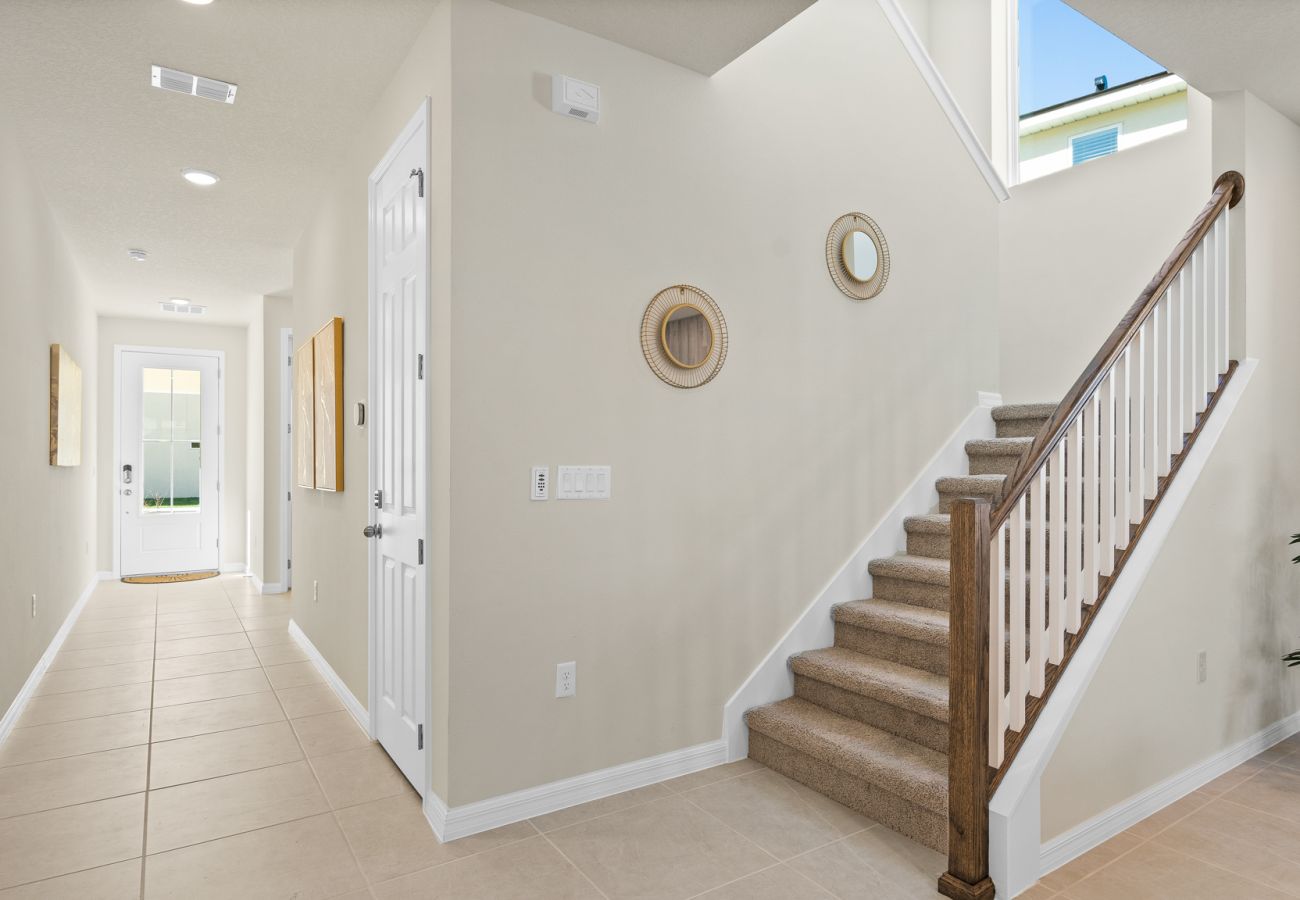Villa in Kissimmee - Splendid Villa Solara  6Bed/5Bath/Pool/Jacuzzi/18 Min From Disney