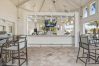 Villa in Kissimmee - Awesome Villa 5Beds/5Bath/Pool/Jacuzzi/5Min From Disney