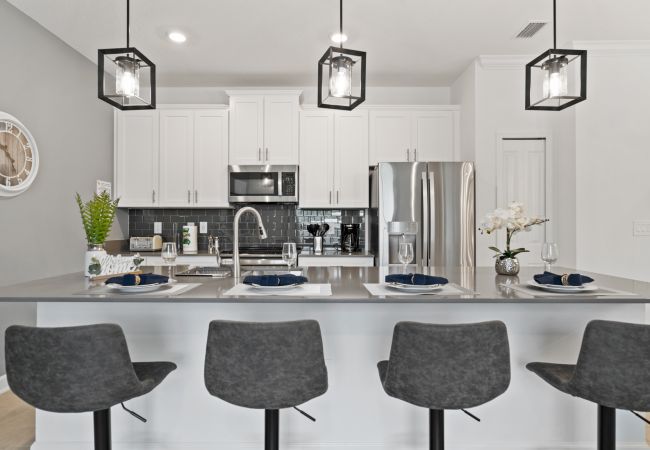 Townhouse in Kissimmee - Restful Townhouse 4Bed/3Bath/Pool/5Min From Disney Townhouse in Kissimmee - Restful Townhouse 4Bed/3Bath/Pool/5Min From Disney