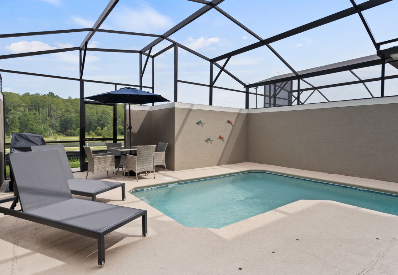 Townhouse in Kissimmee - Restful Townhouse 4Bed/3Bath/Pool/5Min From Disney