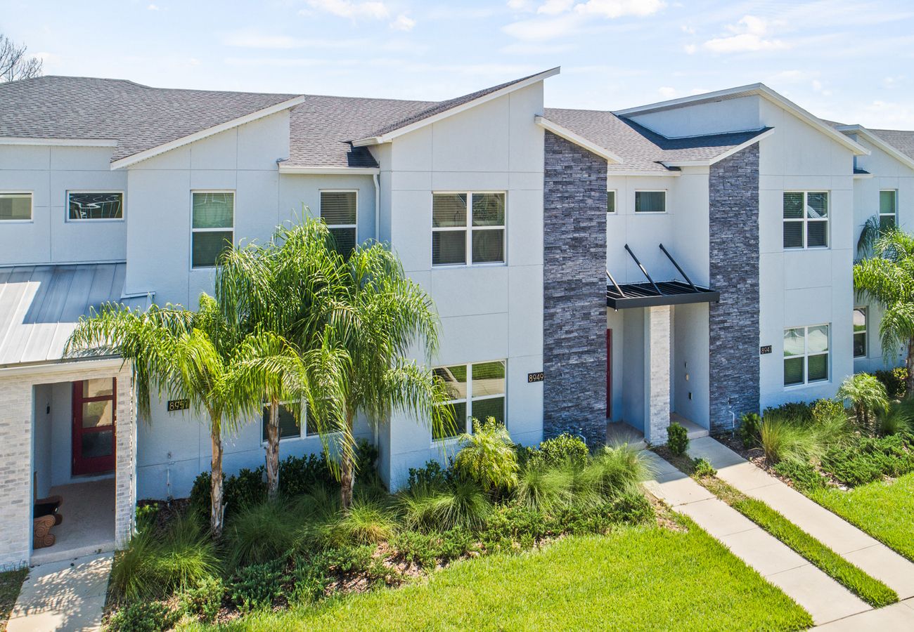 Townhouse in Davenport - Luxury Townhouse 4Beds/3Bath/Pool/18Min From Disney