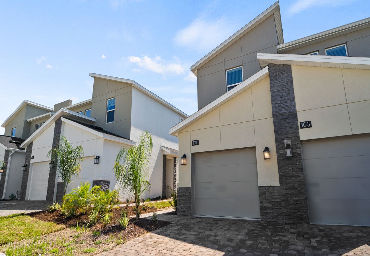 Apartment in Davenport - Comfortable Condo 2Beds/2Baths/18Min From Disney