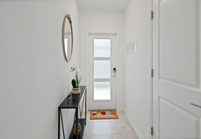 Apartment in Davenport - Amazing Condo 2Beds/2Baths/18Min From Disney Apartment in Davenport - Amazing Condo 2Beds/2Baths/18Min From Disney