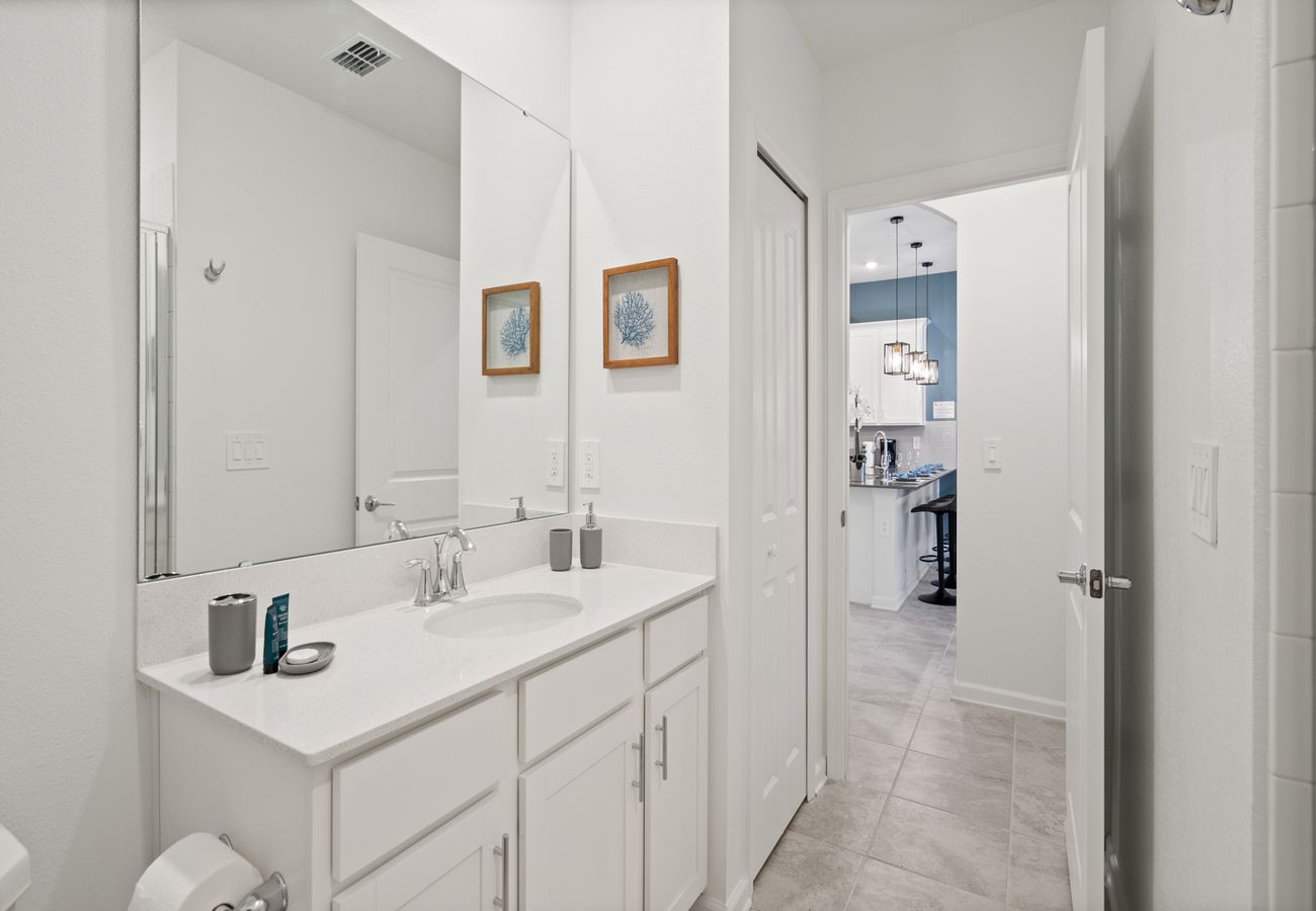 Apartment in Davenport - Amazing Condo 2Beds/2Baths/18Min From Disney