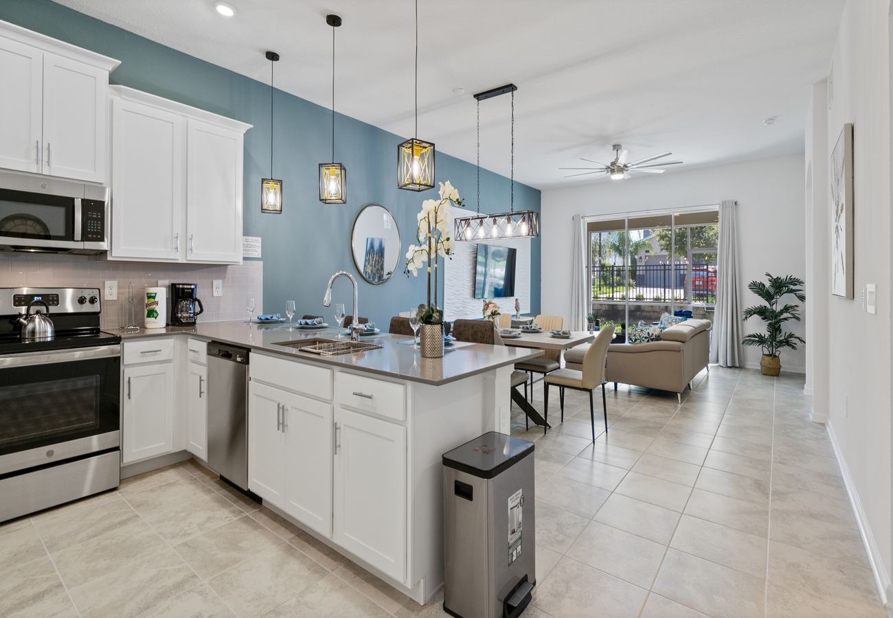 Apartment in Davenport - Amazing Condo 2Beds/2Baths/18Min From Disney