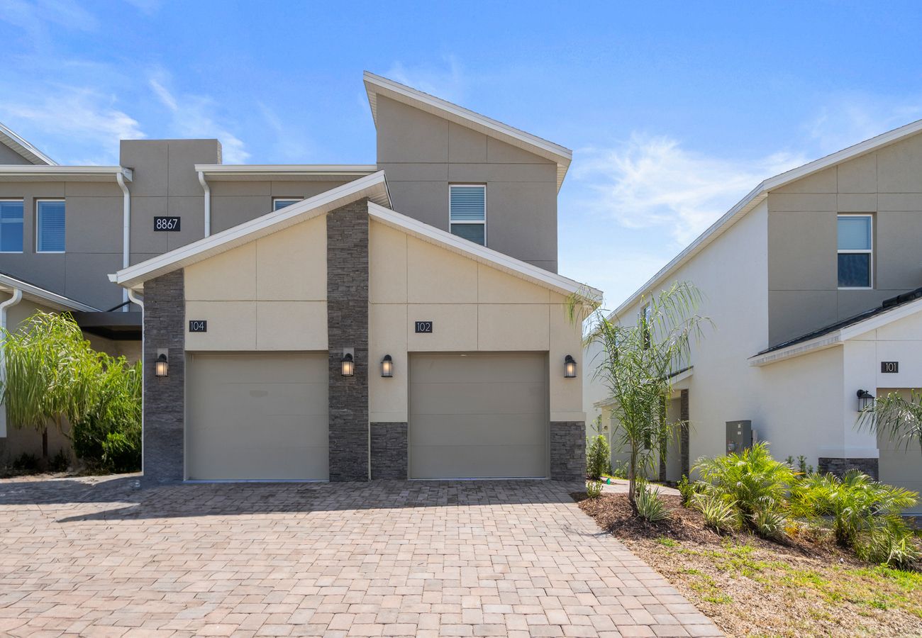 Apartment in Davenport - Amazing Condo 2Beds/2Baths/18Min From Disney