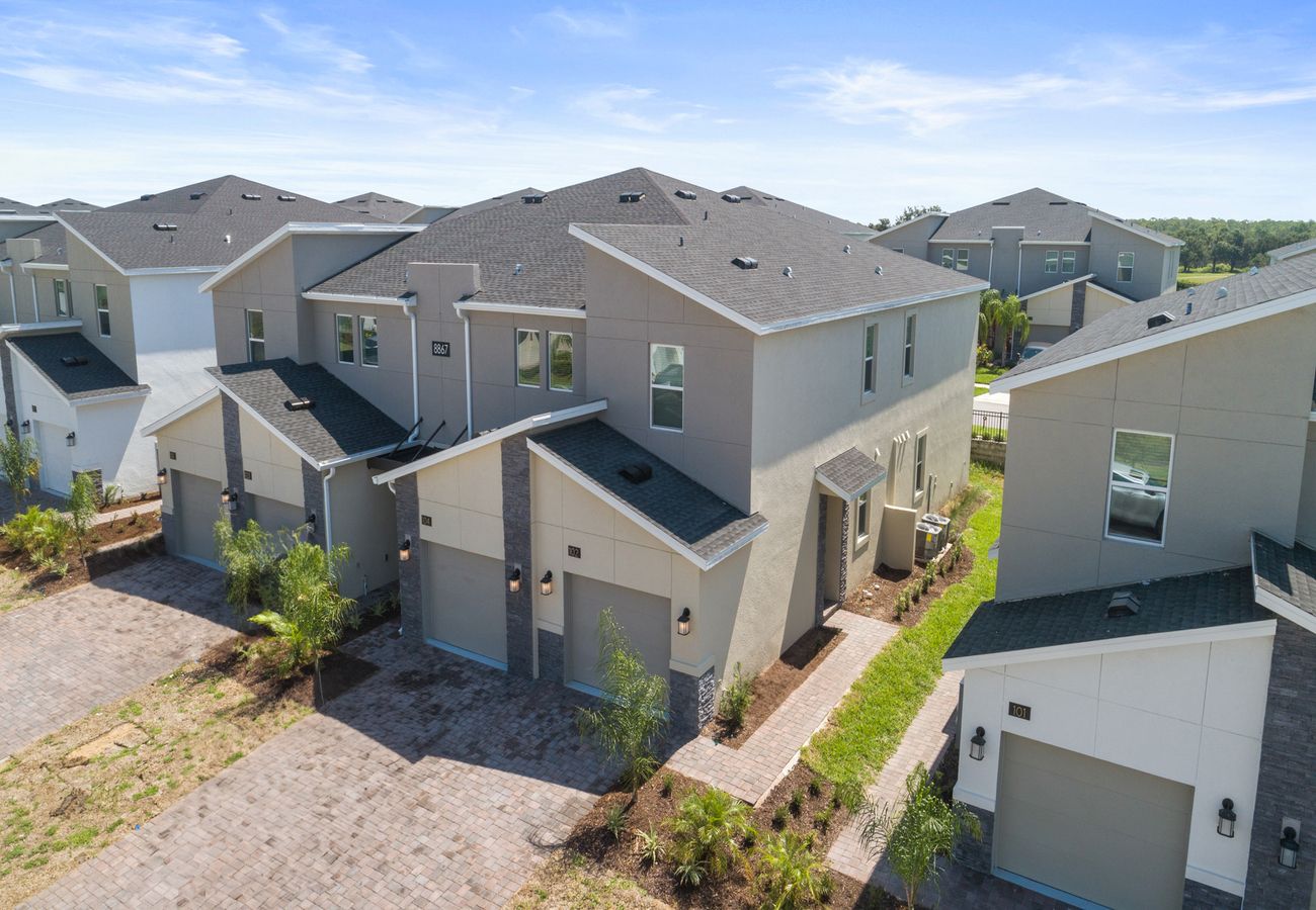 Apartment in Davenport - Amazing Condo 2Beds/2Baths/18Min From Disney