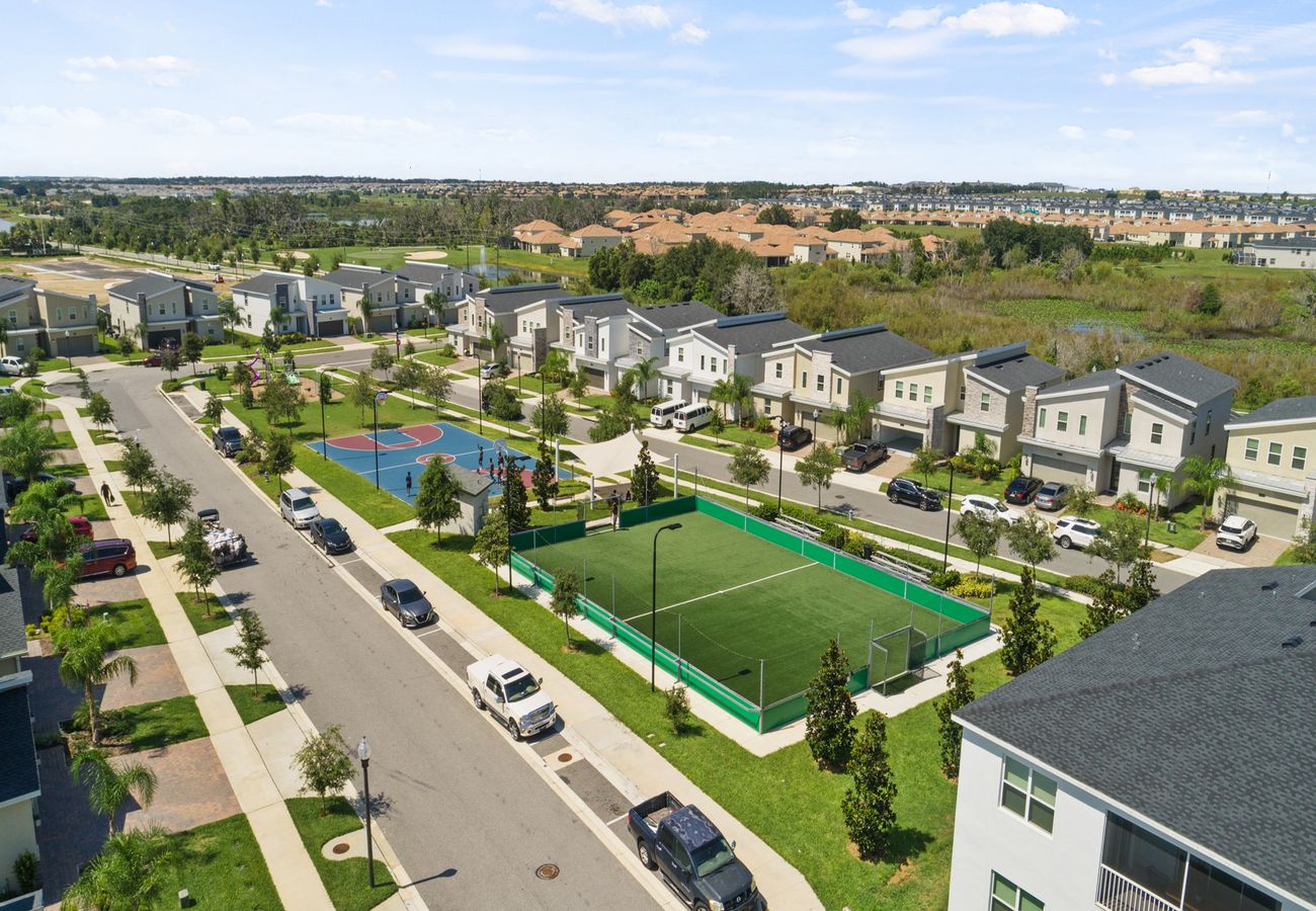 Apartment in Davenport - Amazing Condo 2Beds/2Baths/18Min From Disney