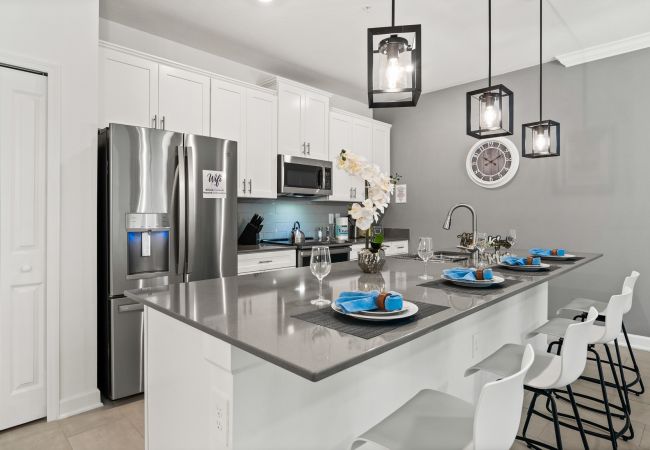 Townhouse in Kissimmee - Brand New Townhouse 4Bed/3Bath/Pool/5Min Disney Townhouse in Kissimmee - Brand New Townhouse 4Bed/3Bath/Pool/5Min Disney