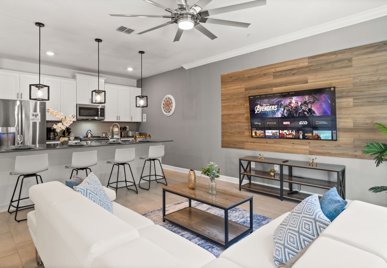 Townhouse in Kissimmee - Brand New Townhouse 4Bed/3Bath/Pool/5Min Disney
