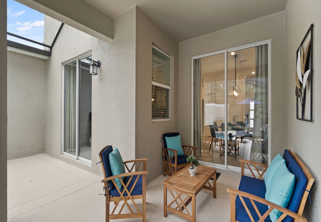 Townhouse in Kissimmee - Awesome Townhouse 4Bed/3Bath/Pool/5Min Disney