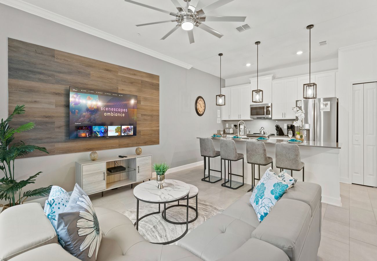 Townhouse in Kissimmee - Awesome Townhouse 4Bed/3Bath/Pool/5Min Disney