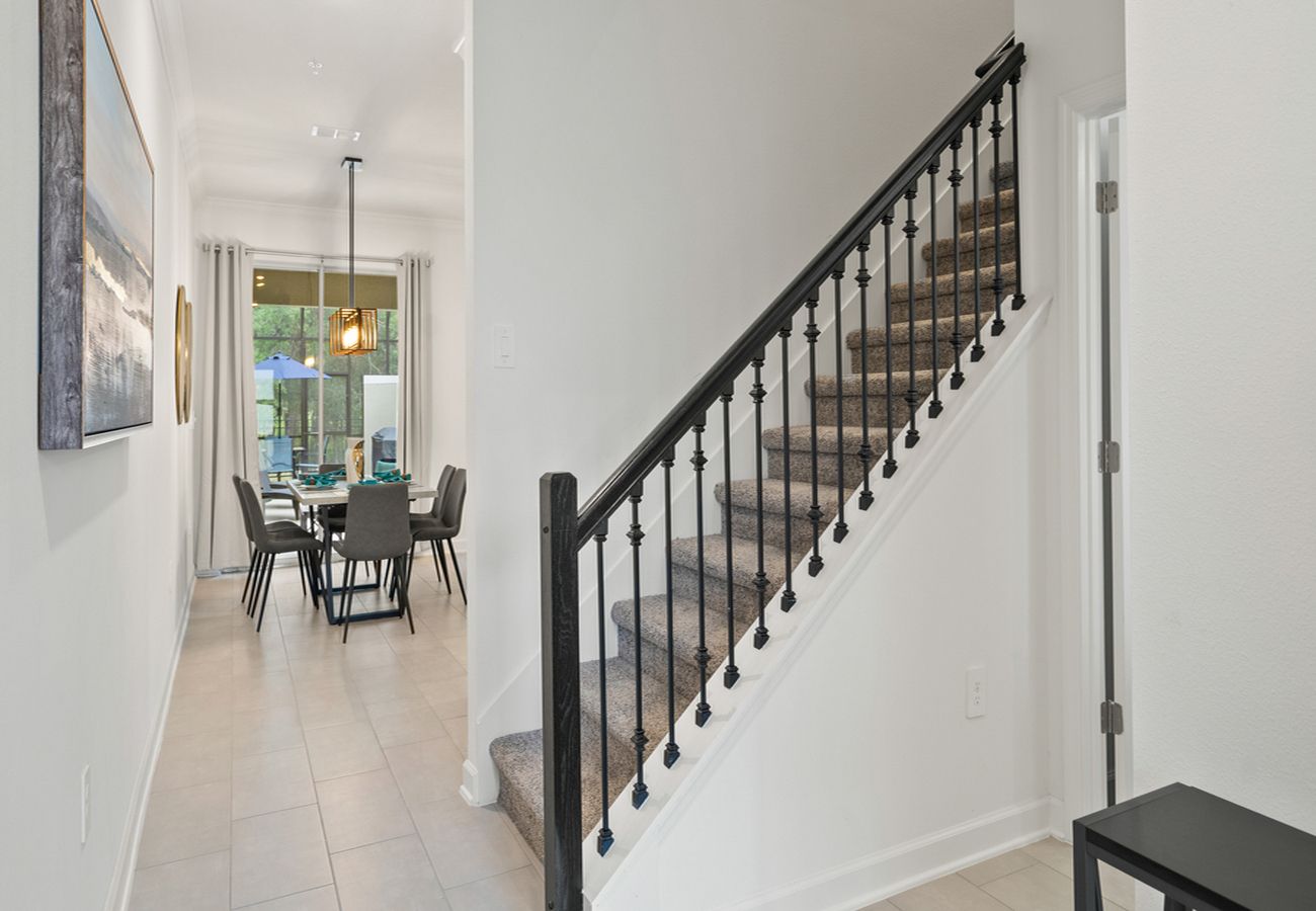 Townhouse in Kissimmee - Awesome Townhouse 4Bed/3Bath/Pool/5Min Disney