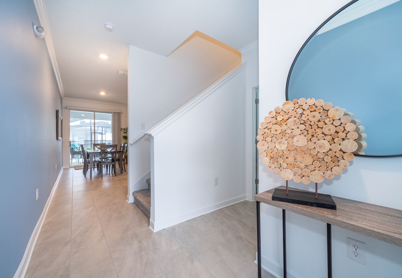 Townhouse in Kissimmee - Homey Townhouse 4Bed/3Bath/Pool/5Min Disney