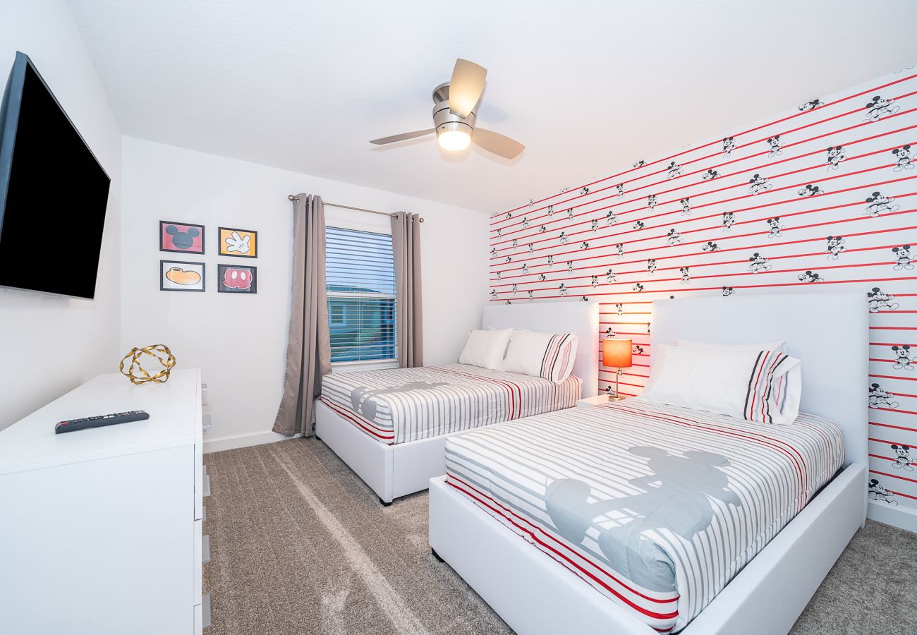 Townhouse in Kissimmee - Decorous Townhouse 4Bed/3Baths/Pool/5Min Disney