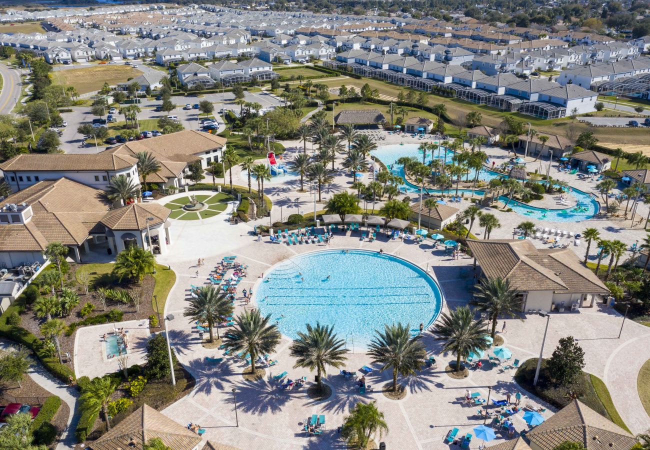 Apartment in Davenport - Sweet Condo 2Beds/2Baths/18Min Disney