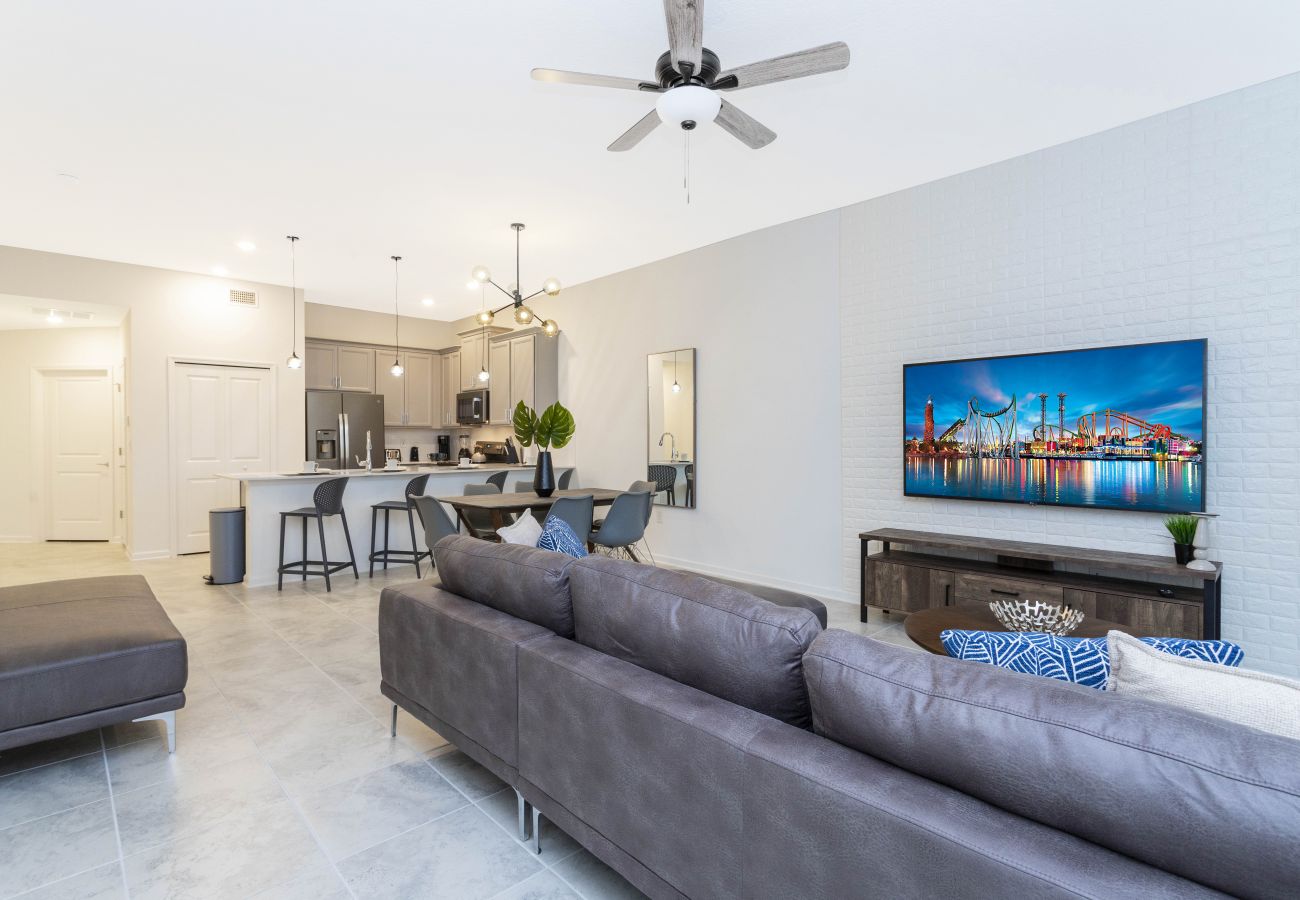 Apartment in Davenport - Sweet Condo 2Beds/2Baths/18Min Disney