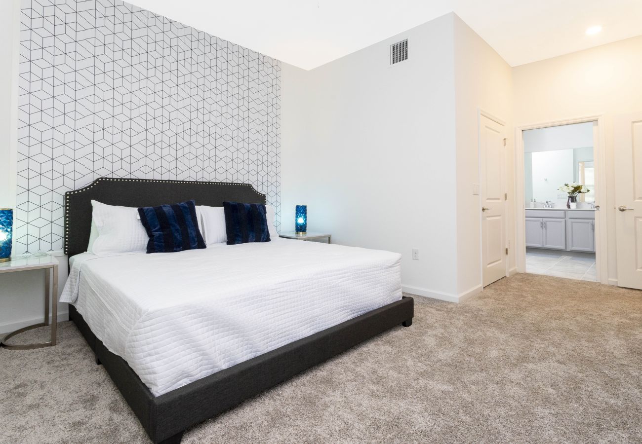 Apartment in Davenport - Sweet Condo 2Beds/2Baths/18Min Disney