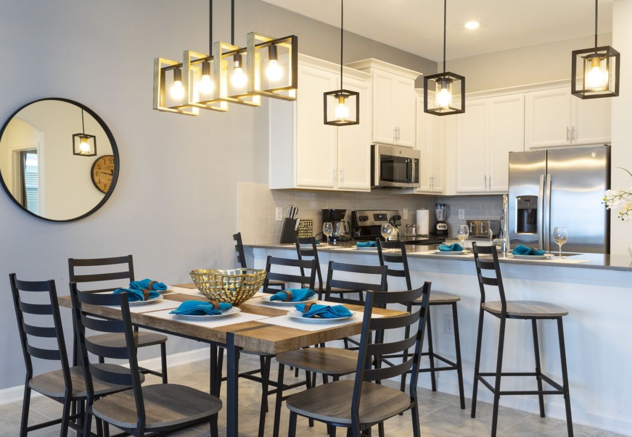 Apartment in Davenport - Beautiful Condo 2Beds/2Baths/18Min Disney